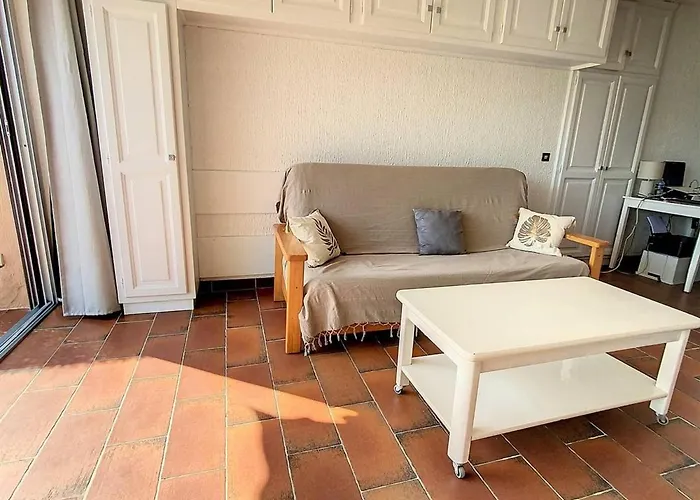 Апартаменты En Bord De Mer, Rez De Jardin, Acces - Fr-1-610-90 Борм-ле-Мимоза